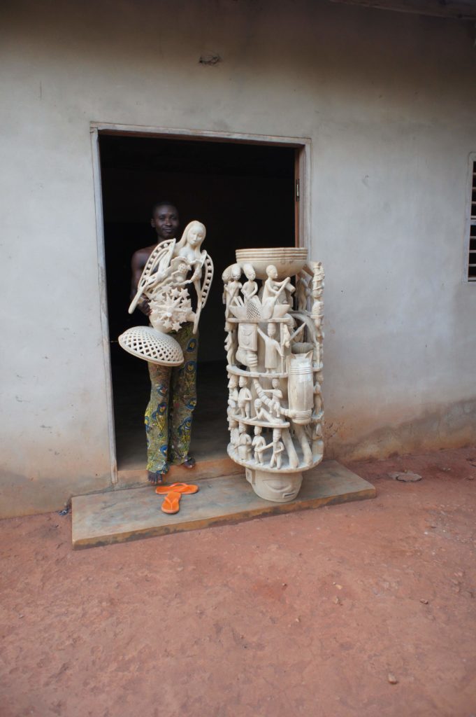 BENIN - Kiffouli et son cimier